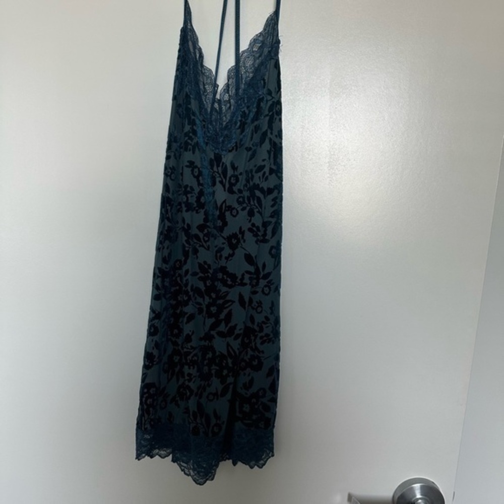 In Bloom Lace Nightie